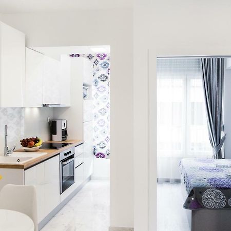 L&L Apartments สปลิท ภายนอก รูปภาพ