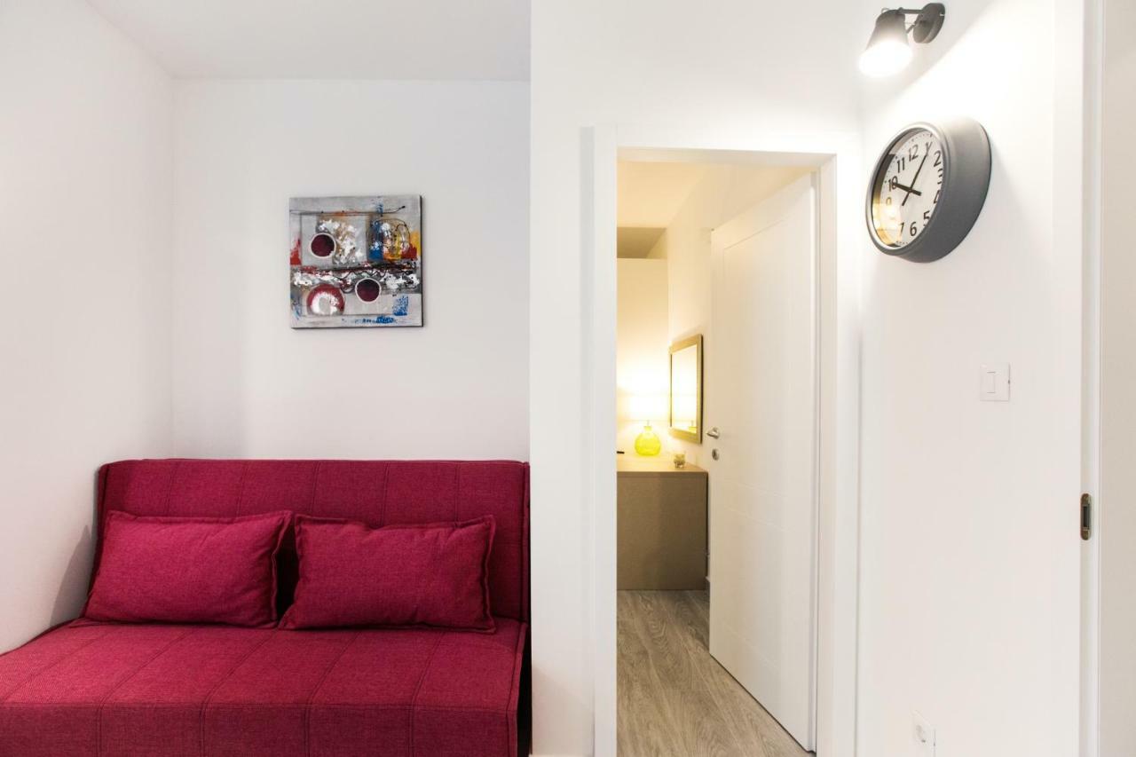 L&L Apartments สปลิท ภายนอก รูปภาพ